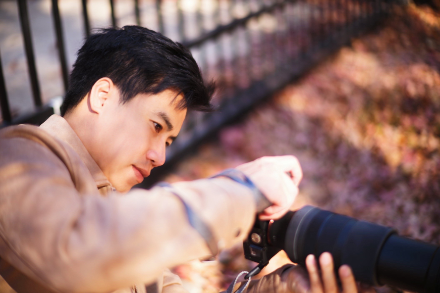 Heavy lens, light heart. Hehe